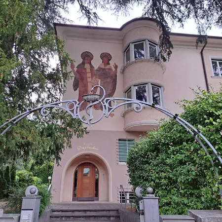 Apartmán Mansarde Zeder In Privatvilla Im Zentrum Merans *